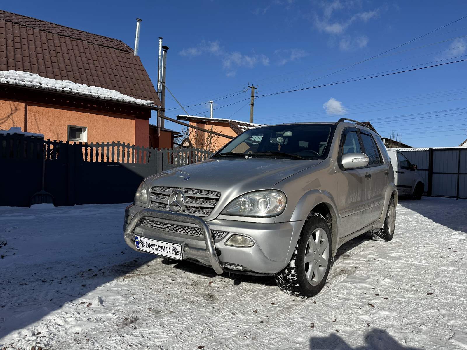 Mercedes-Benz ML 270 (W163) car