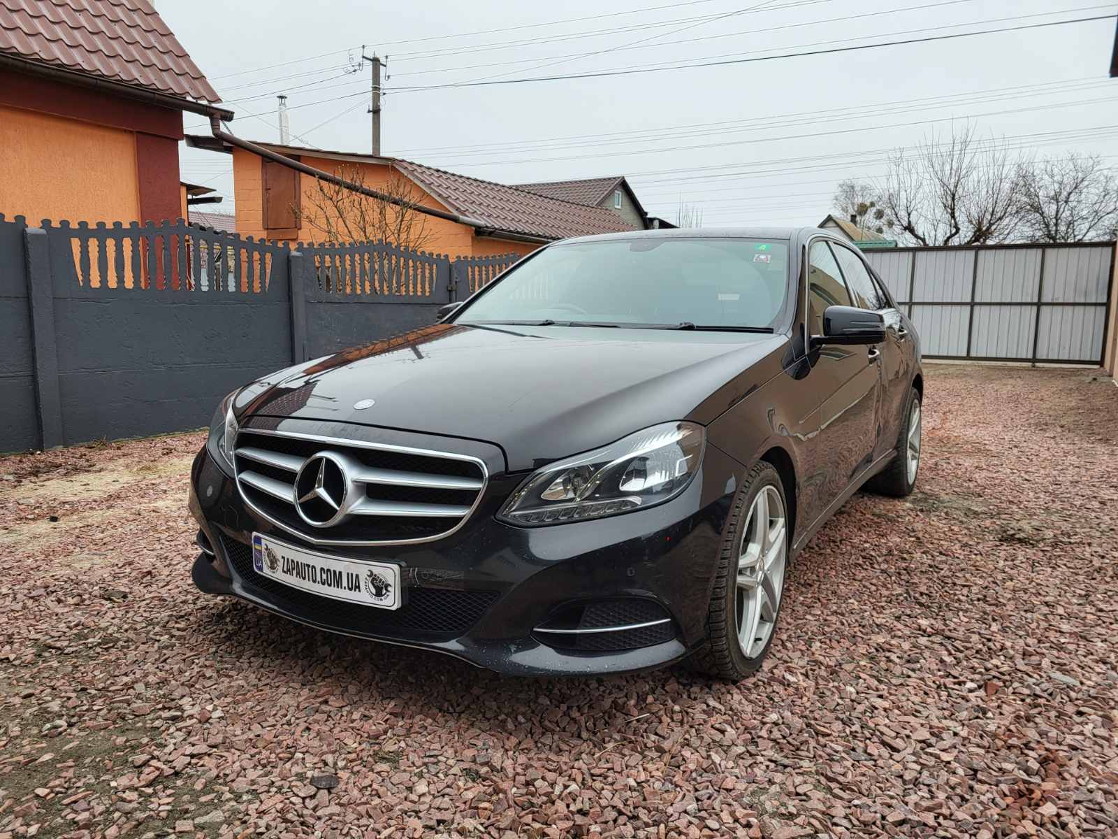 Mercedes-Benz E-class (W212) car